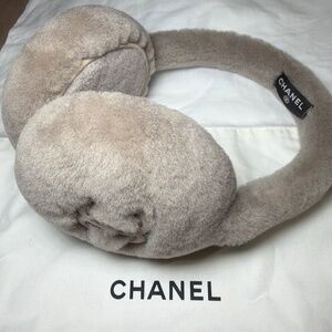 2024 Winter Collection Chanel Ear Muffs